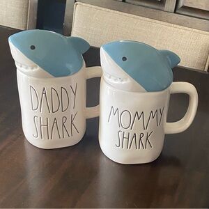 Rae Dunn Mommy & Daddy Shark Mug Set